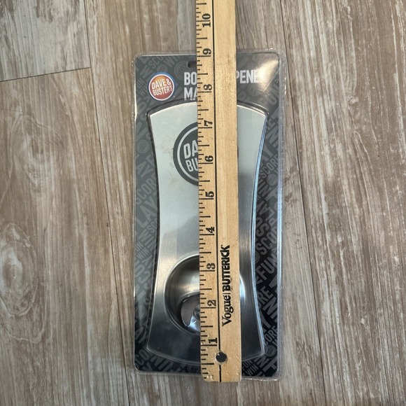 Dave & Buster's Bottle Opener Magnet - Approx 8"x 3.5" - Picture 4 of 5